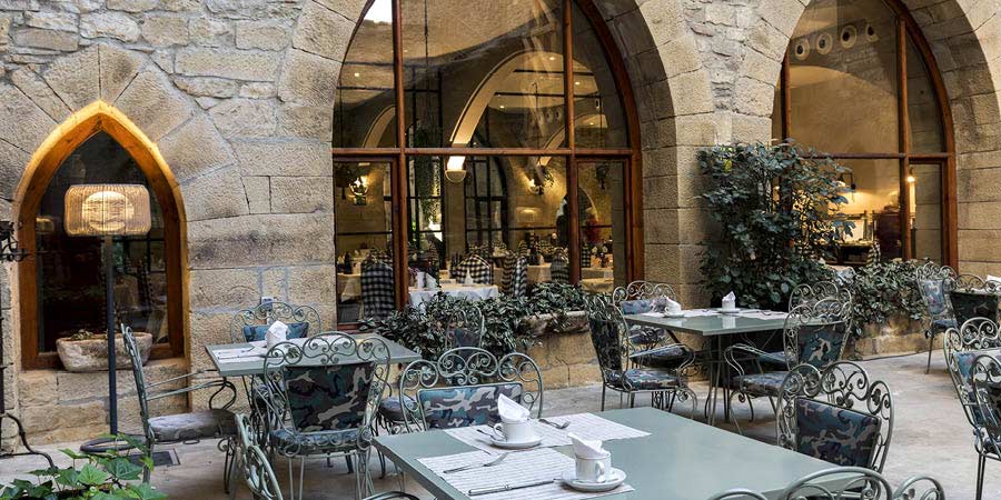 Excellent regional cuisine in exceptional spaces