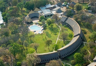 A‘Zambezi River Lodge, Victoria Falls 
