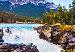 Valley Ten Peaks Banff