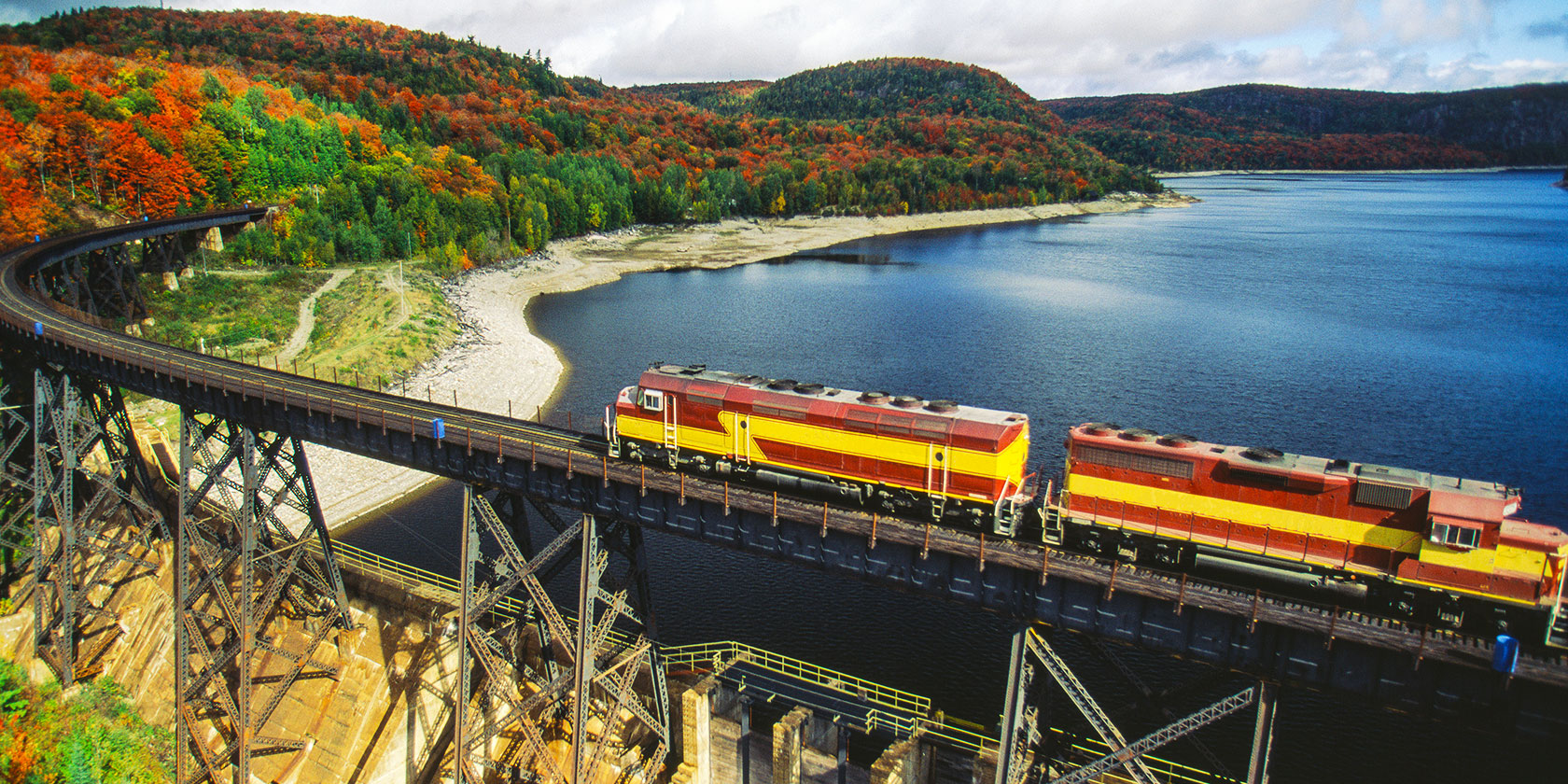 Agawa Canyon Tour Train