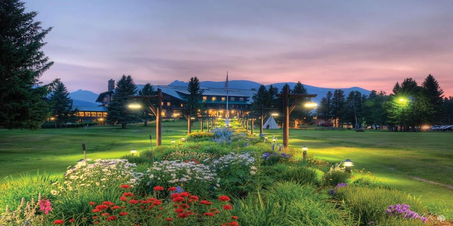 Glacier Park Lodge, East Glacier Park