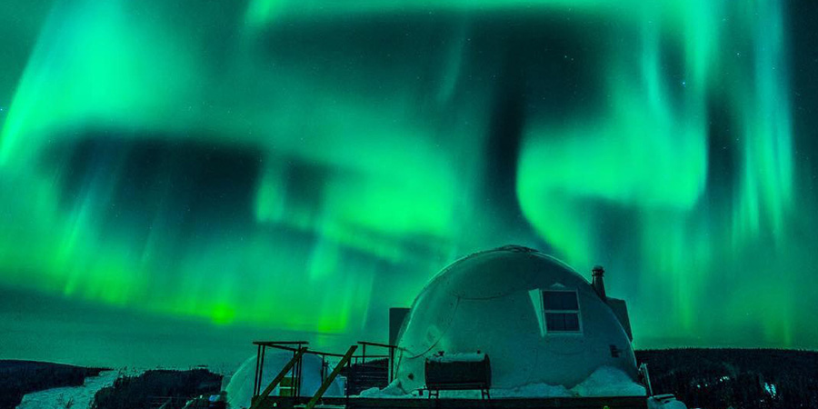 Hut And Aurora Borealis