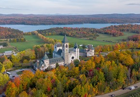 Fall Destinations That Are Hidden Gems of the Vacation World