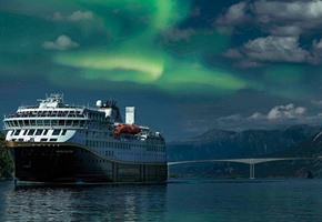 Northern Lights on a Winter Arctic Cruise