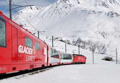 Glacier Express at Christmas