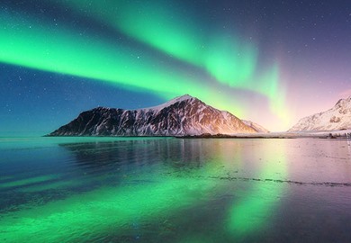 Northern Lights on a Winter Arctic Cruise Northern Lights on a Winter Arctic Cruise