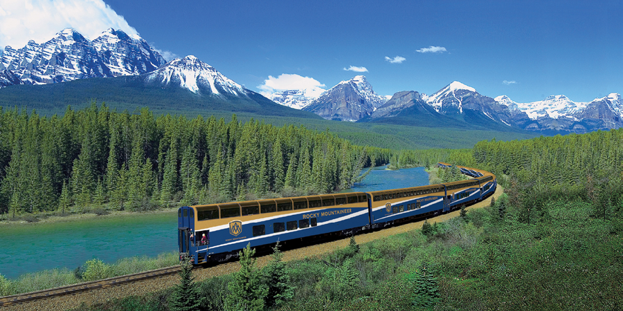 Admire panoramic views on Rocky Mountaineer
