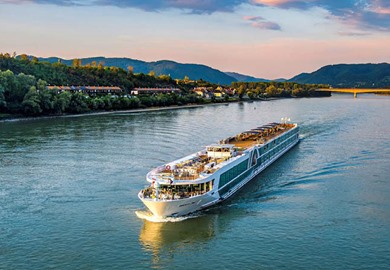 MS Amadeus Cara