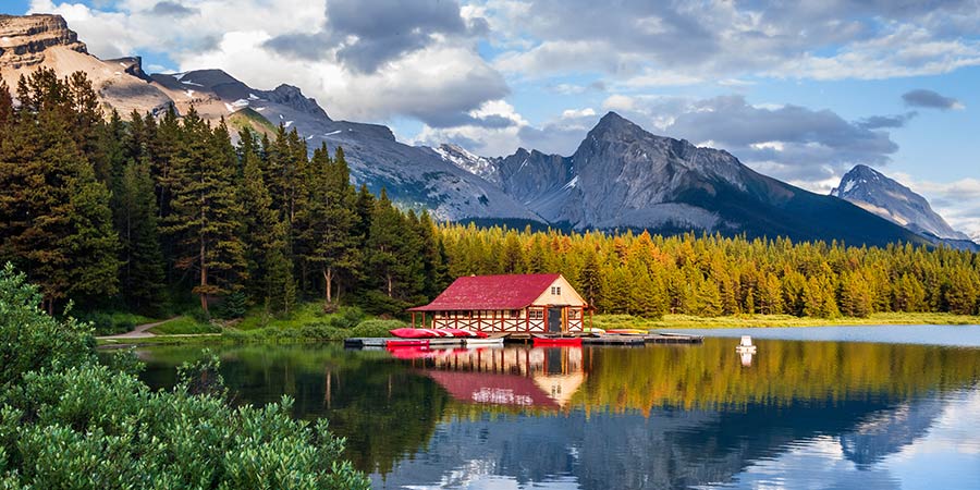 Exploring the beauty of Jasper National Park