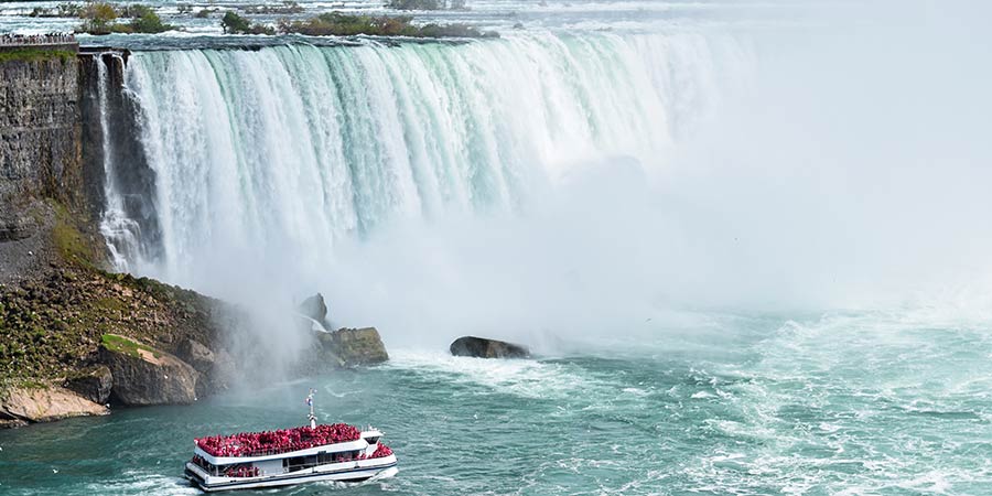 Cruising into the mist of the Niagara Falls