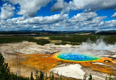 Old Faithful, Yellowstone Old Faithful, Yellowstone