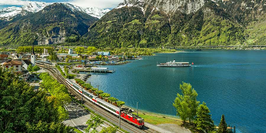 Gotthard Panorama Express